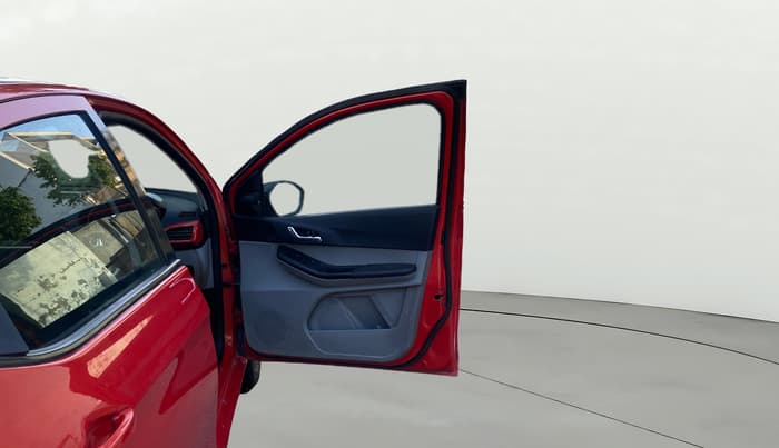 2021 Tata Tiago XZA PLUS DUAL TONE PETROL, Petrol, Automatic, 58,616 km, RHS Front Door