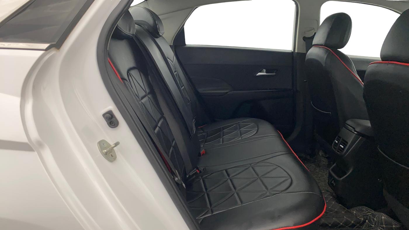 2023 Hyundai Verna 1.5 TURBO GDI MT SX, Petrol, Manual, 24,812 km, Third Seat Row ( optional )