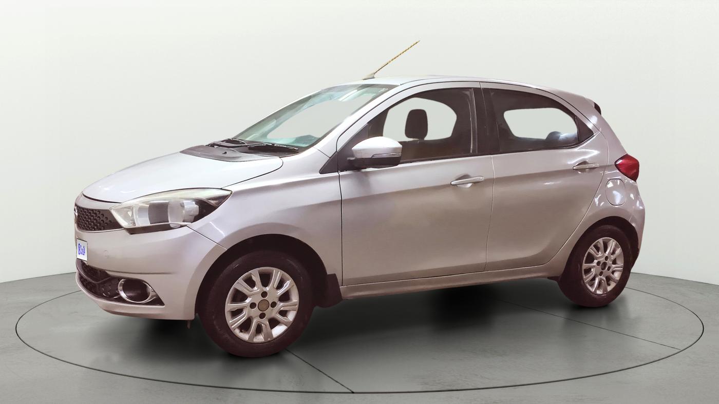 2018 Tata Tiago XZ PETROL, CNG, Manual, 1,26,094 km, Left Front Diagonal