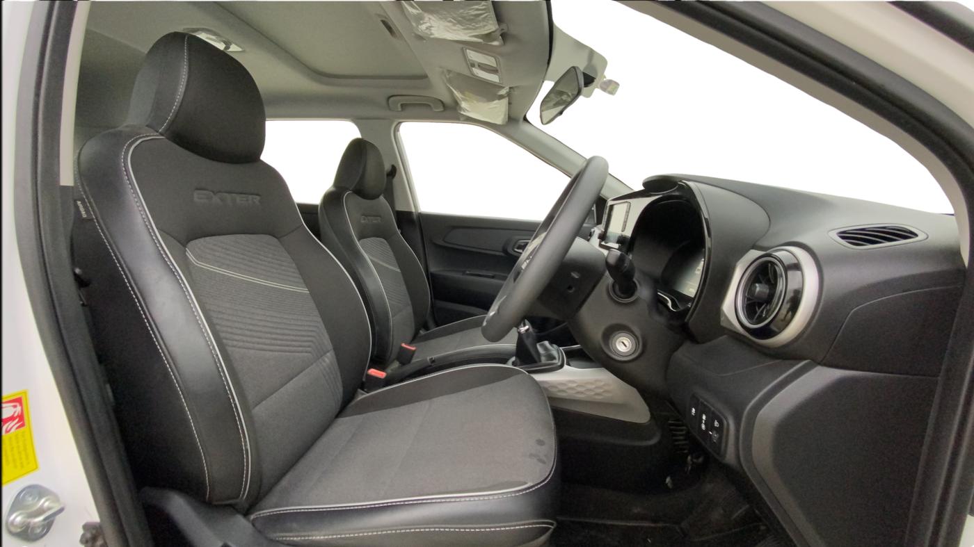 2025 Hyundai EXTER SX 1.2 MT Hy-CNG Duo , CNG, Manual, 28,958 km, Right Side Front Door Cabin