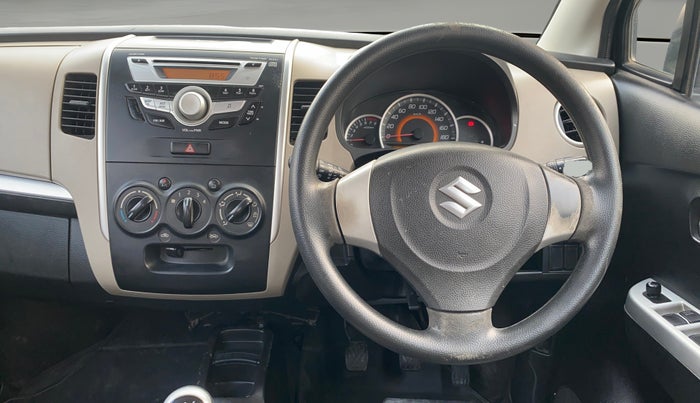 2014 Maruti Wagon R 1.0 VXI, Petrol, Manual, 44,453 km, Steering Wheel Close Up