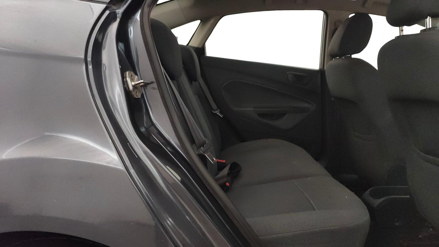2013 Ford Fiesta STYLE DIESEL, Diesel, Manual, 82,617 km, Right Side Rear Door Cabin