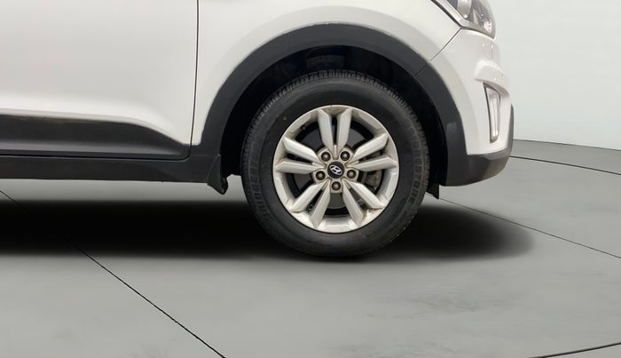 2016 Hyundai Creta SX PLUS 1.6 PETROL, Petrol, Manual, 57,615 km, Right Front Wheel