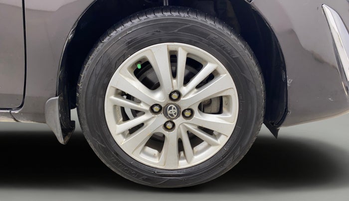 2018 Toyota YARIS VX CVT, Petrol, Automatic, 43,044 km, Right Front Wheel