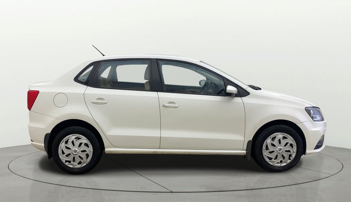 2017 Volkswagen Ameo COMFORTLINE 1.5 AT, Diesel, Automatic, 1,07,411 km, Right Side View