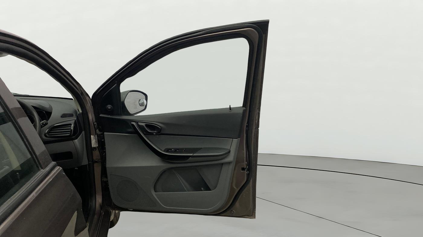 2019 Tata TIGOR XM (O) PETROL, Petrol, Manual, 48,008 km, RHS Front Door
