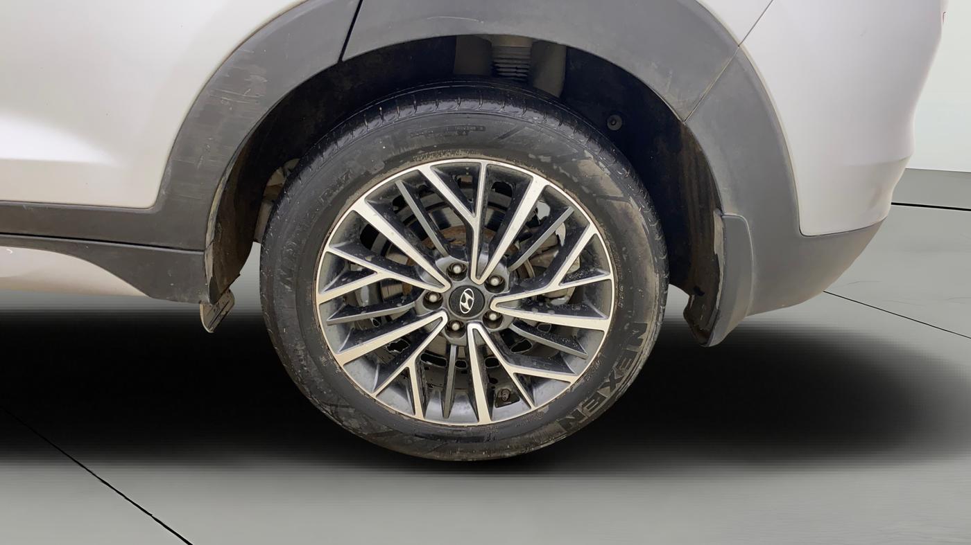 2021 Hyundai Tucson GLS 2WD AT PETROL, Petrol, Automatic, 52,291 km, Left Rear Wheel