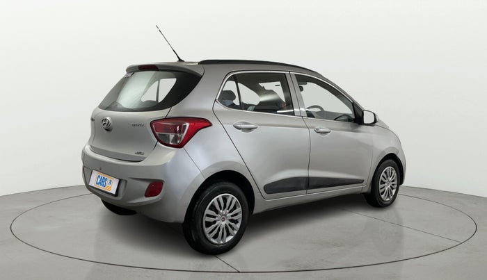 2015 Hyundai Grand i10 SPORTZ 1.2 KAPPA VTVT, Petrol, Manual, 37,696 km, Right Back Diagonal