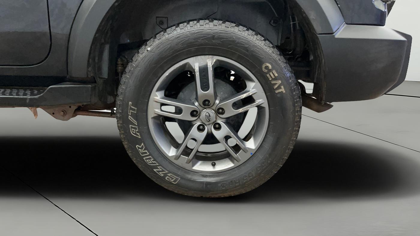 2022 Mahindra Thar LX PETROL HT 4WD AT, Petrol, Automatic, 47,201 km, Left Rear Wheel
