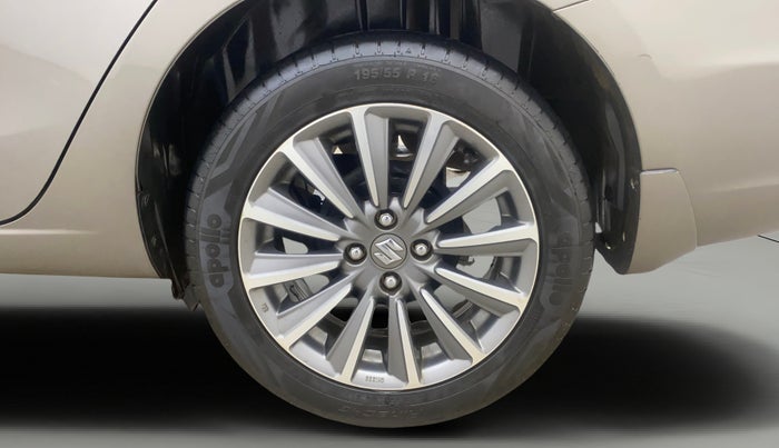 2018 Maruti Ciaz ALPHA  AT 1.5 SHVS PETROL, Petrol, Automatic, 52,276 km, Left Rear Wheel