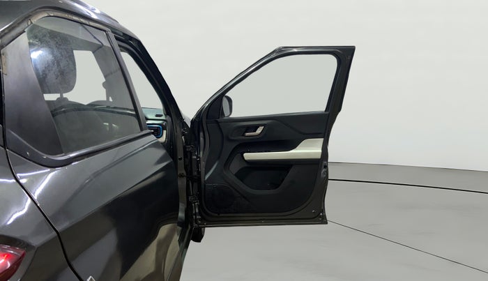 2022 Tata PUNCH CREATIVE  MT, Petrol, Manual, 86,375 km, RHS Front Door
