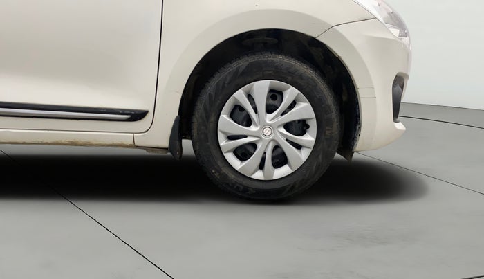 2022 Maruti Swift VXI, Petrol, Manual, 47,953 km, Right Front Wheel