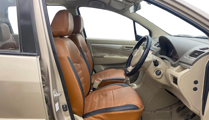 2013 Maruti Ertiga VDI, Diesel, Manual, 99,052 km, Right Side Front Door Cabin