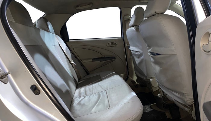2014 Toyota Etios G, Petrol, Manual, 58,800 km, Right Side Rear Door Cabin