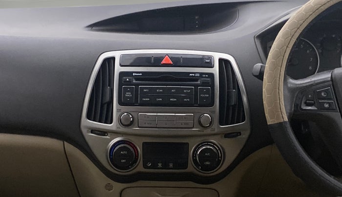 2014 Hyundai i20 SPORTZ 1.2, Petrol, Manual, 83,257 km, Air Conditioner