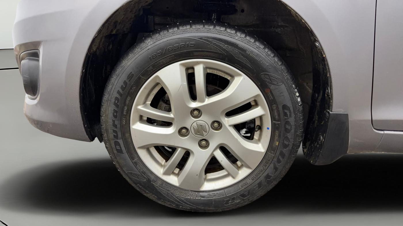 2014 Maruti Swift Dzire ZXI, Petrol, Manual, 42,192 km, Left Front Wheel