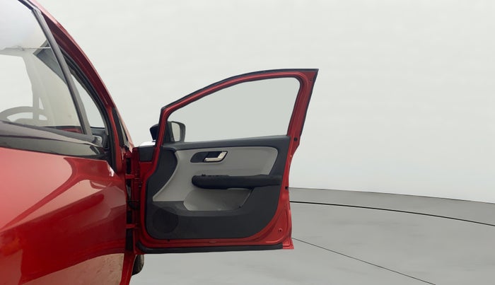 2021 Tata ALTROZ XZ PETROL, Petrol, Manual, 44,200 km, RHS Front Door