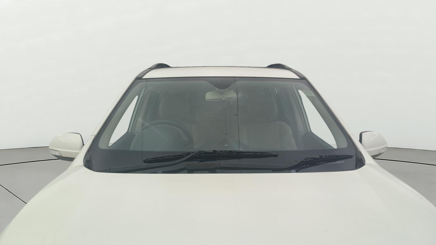 2017 Mahindra XUV500 W8, Diesel, Manual, 32,709 km, Front Windshield
