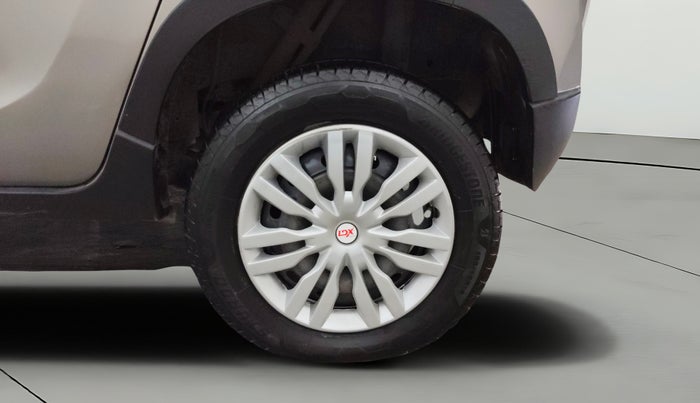 2016 Mahindra Kuv100 K4 D 6 STR, Diesel, Manual, 1,38,810 km, Left Rear Wheel