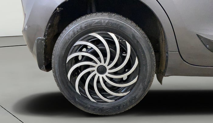 2018 Maruti Baleno DELTA PETROL 1.2, Petrol, Manual, 63,606 km, Right Rear Wheel