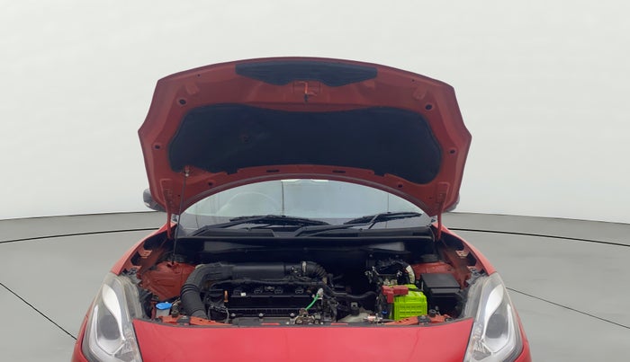 2023 Maruti Swift ZXI PLUS AMT DUAL TONE, Petrol, Automatic, 19,429 km, Open Bonet