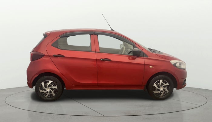 2017 Tata Tiago XE PETROL, CNG, Manual, 96,208 km, Right Side View