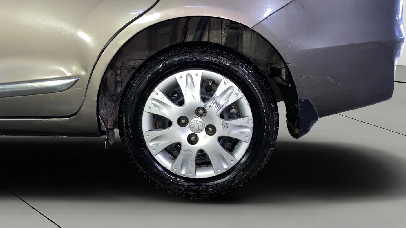 2016 Honda Amaze 1.2L I-VTEC S, Petrol, Manual, 47,033 km, Left Rear Wheel