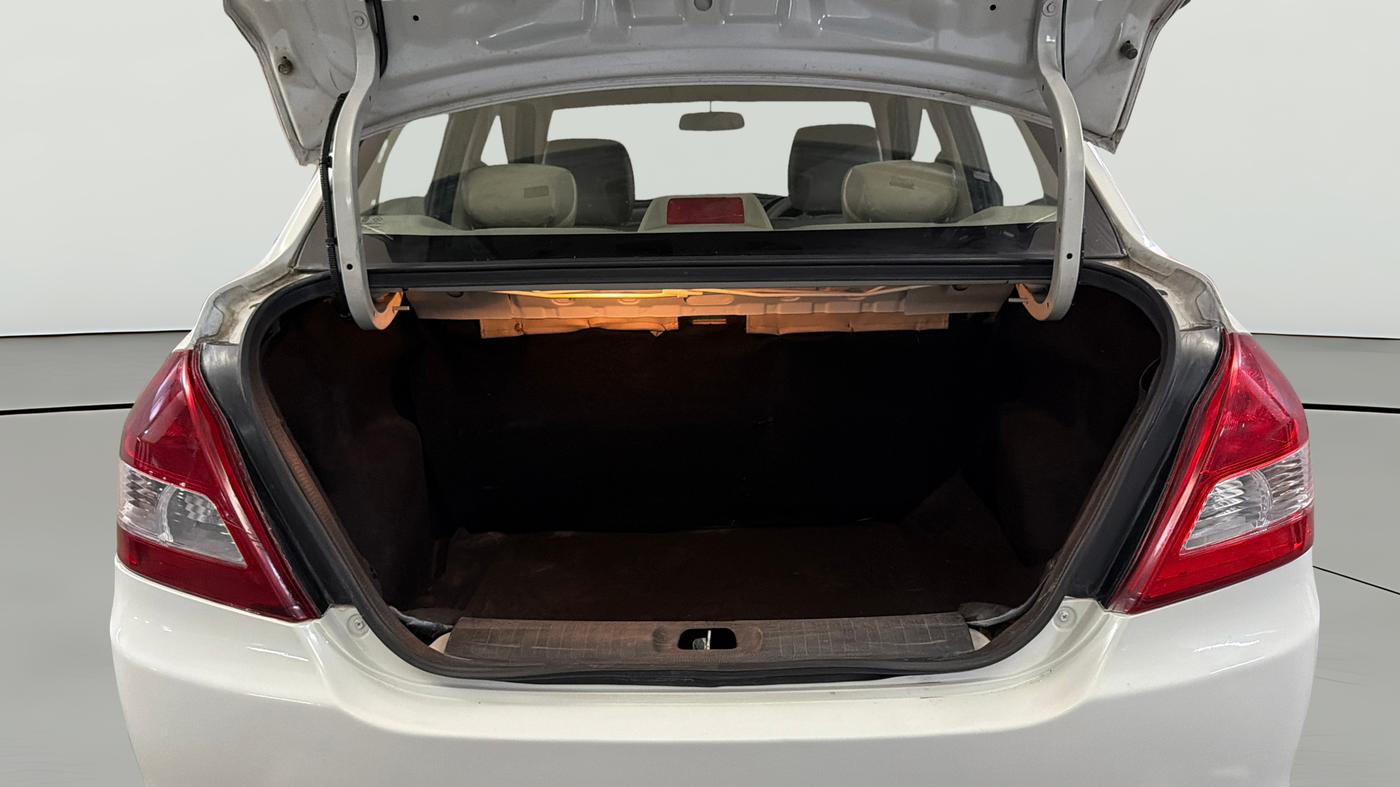 2016 Maruti Swift Dzire VXI (O), Petrol, Manual, 25,121 km, Boot Open Zoomed View