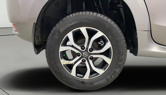 2014 Nissan Terrano XV D THP 110 PS, Diesel, Manual, 1,27,160 km, Right Rear Wheel