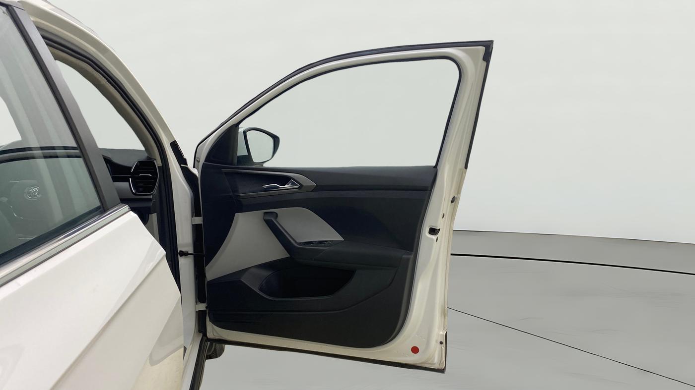2022 Skoda KUSHAQ AMBITION 1.0L TSI MT, Petrol, Manual, 52,001 km, RHS Front Door