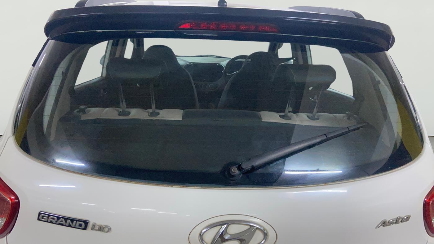 2016 Hyundai Grand i10 ASTA (O) AT 1.2 KAPPA VTVT, Petrol, Automatic, 52,189 km, Rear Windshield