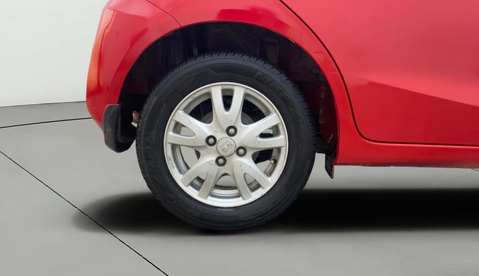2013 Honda Brio VX AT, Petrol, Automatic, 42,867 km, Right Rear Wheel