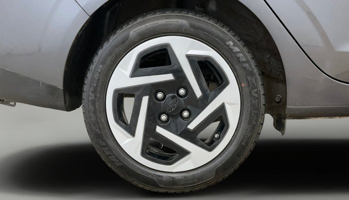 2024 Hyundai AURA S 1.2 CNG, CNG, Manual, 11,040 km, Right Rear Wheel