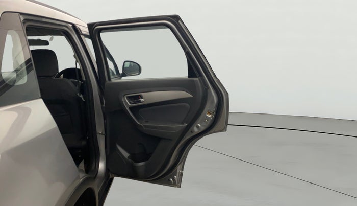 2017 Maruti Vitara Brezza ZDI, Diesel, Manual, 96,958 km, RHS Rear Door