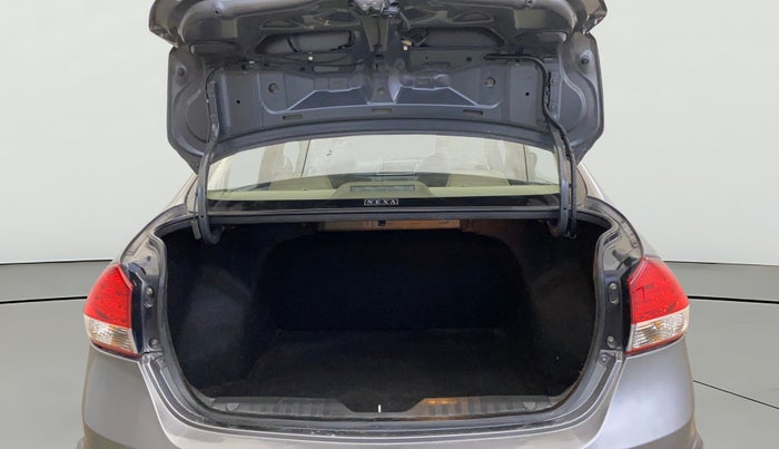 2017 Maruti Ciaz ZETA 1.4  MT PETROL, Petrol, Manual, 94,660 km, Boot Open Zoomed View