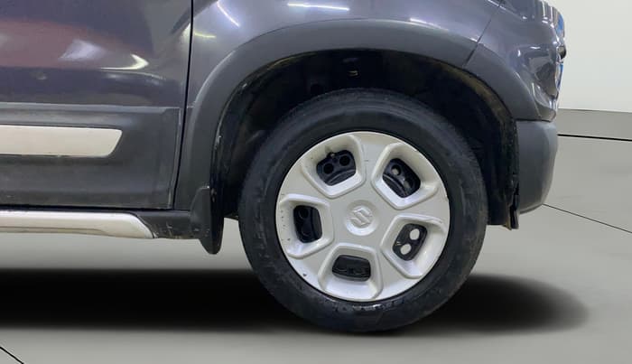 2021 Maruti S PRESSO VXI, Petrol, Manual, 38,531 km, Right Front Wheel
