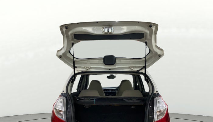 2015 Maruti Alto K10 LXI, Petrol, Manual, 82,881 km, Boot Door Open