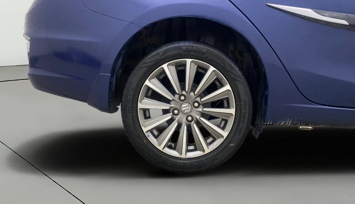 2019 Maruti Ciaz ALPHA  AT 1.5 SHVS PETROL, Petrol, Automatic, 61,903 km, Right Rear Wheel