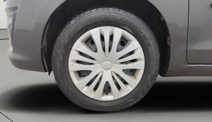 2015 Maruti Ertiga VXI CNG, CNG, Manual, 39,744 km, Left Front Wheel