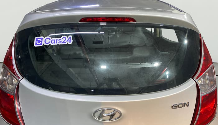 2017 Hyundai Eon MAGNA +, Petrol, Manual, 29,507 km, Rear Windshield
