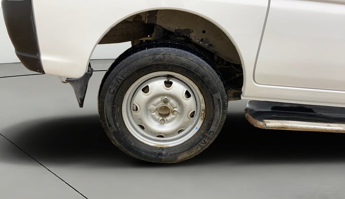 2020 Maruti Eeco 5 STR WITH A/C+HTR, Petrol, Manual, 30,185 km, Right Rear Wheel