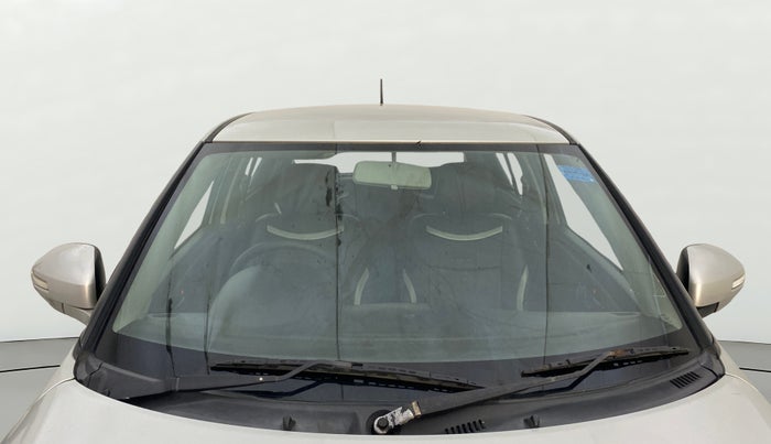 2014 Maruti Swift VXI, Petrol, Manual, 72,574 km, Front Windshield