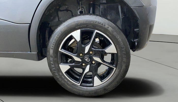 2023 Tata PUNCH ACCOMPLISHED DAZZLE SUNROOF CNG MT, CNG, Manual, 16,592 km, Left Rear Wheel