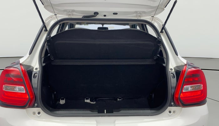 2022 Maruti Swift VXI AMT, Petrol, Automatic, 19,257 km, Boot Open Zoomed View