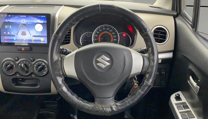 2014 Maruti Wagon R 1.0 LXI, Petrol, Manual, 45,326 km, Steering Wheel Close Up