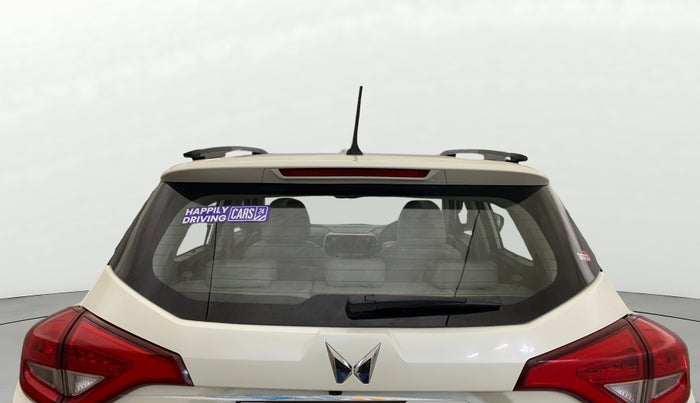 2022 Mahindra XUV300 W8 (O) 1.2 PETROL AMT, Petrol, Automatic, 39,378 km, Rear Windshield