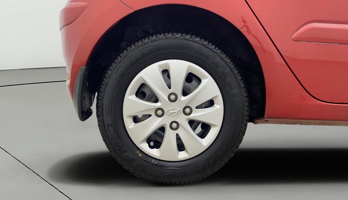 2012 Hyundai i10 ASTA 1.2 AT SUNROOF, Petrol, Automatic, 23,853 km, Right Rear Wheel