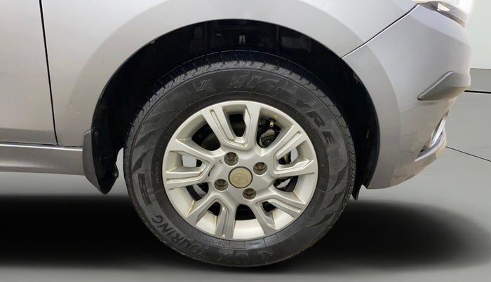 2018 Tata Tiago XZA PETROL, Petrol, Automatic, 84,675 km, Right Front Wheel
