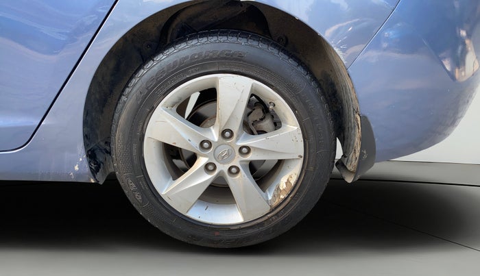 2014 Hyundai New Elantra 1.8 SX MT VTVT, Petrol, Manual, 71,756 km, Left Rear Wheel