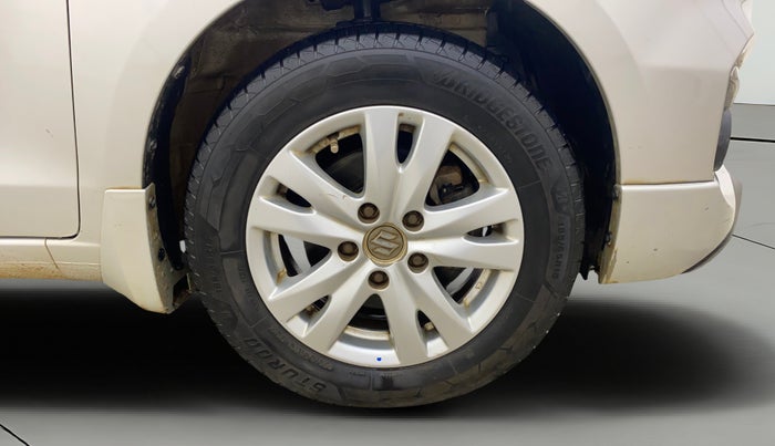 2017 Maruti Ertiga ZXI+, Petrol, Manual, 93,520 km, Right Front Wheel